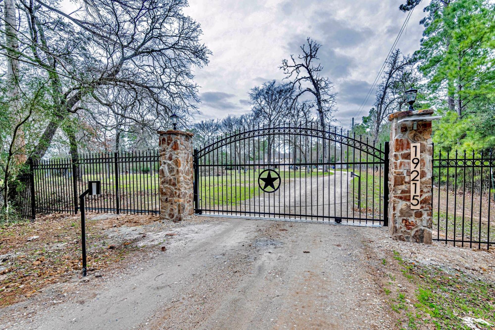 Country Getaway 4 Bedroom Resort In 10 Acre Lot Магнолия Екстериор снимка